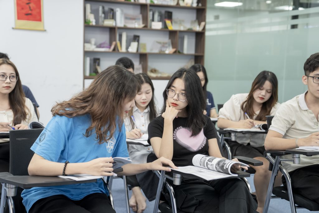 Khoảnh khắc lớp học của Mr. Lê Quang Nam – ảnh 1 – The Real IELTS