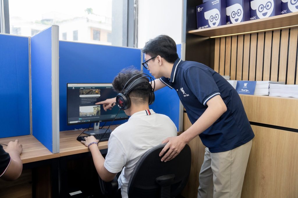 Khoảnh khắc lớp học của Mr. Lê Quang Nam – ảnh 6 – The Real IELTS