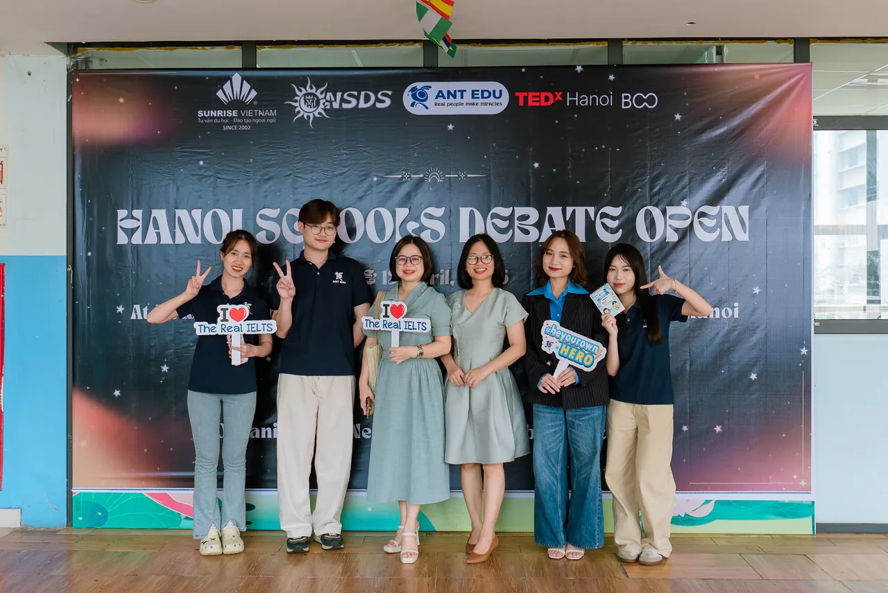 Nhà tài trợ Kim cương Hanoi Schools Debate Open 2026 (04/2026): The Real IELTS